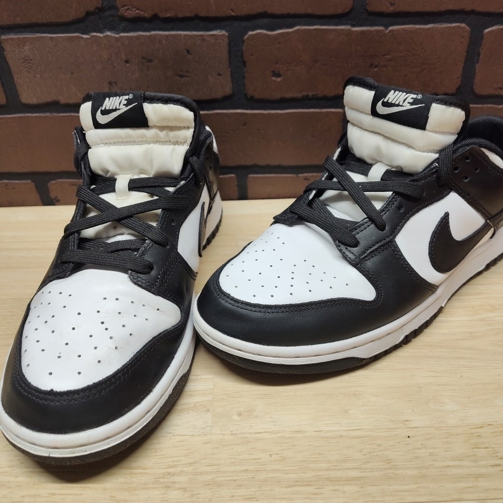 Size 11 - mens Nike Dunk Low Black White